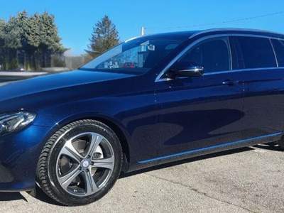 Mercedes-Benz Classe E Mercedes-Benz Classe E 220 S.W. Auto Business Sport Blu/Azzurro usata Campobasso