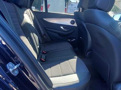 Mercedes-Benz Classe E Mercedes-Benz Classe E 220 S.W. Auto Business Sport Blu/Azzurro usata Campobasso
