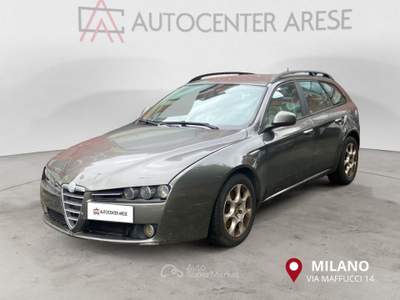 Alfa Romeo 159 1.9 JTS 16V S.wagon Progression PER COMMERCIANTI Grigio usata Milano