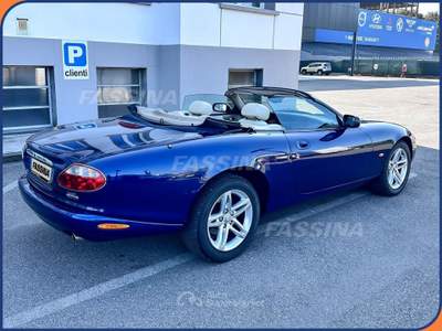 Jaguar XK XK8 4.2 Convertibile Blu/Azzurro usata Milano