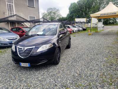 Lancia Ypsilon SI neopatentati - solo 76000 km usata MATHI