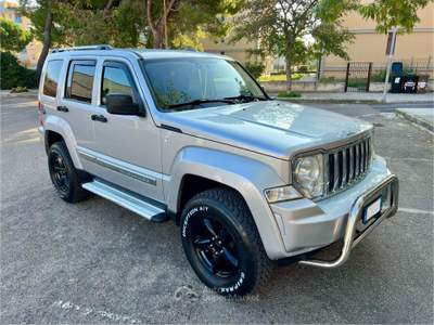Jeep Cherokee DPF Limited Auto Argento usata Monopoli