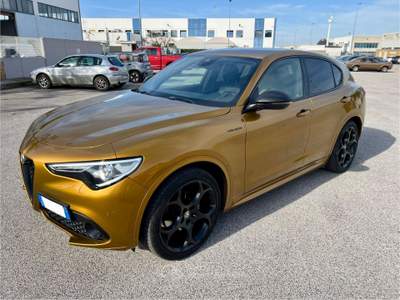 Alfa Romeo Stelvio AT8 Q4 GT Junior Oro usata Monopoli