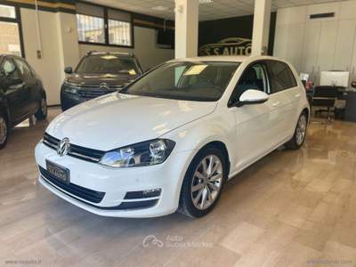 Volkswagen Golf Golf 2.0 TDI 5p. Highline BMT Bianco usata San Mauro Pascoli