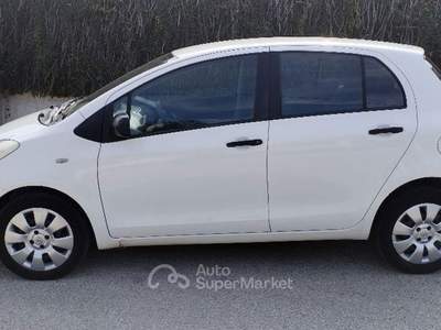 Toyota Yaris  1.0 Now 5p my10 Bianco usata Ragusa