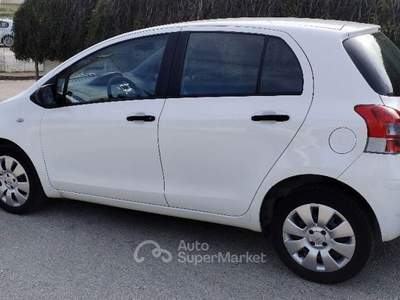 Toyota Yaris  1.0 Now 5p my10 Bianco usata Ragusa