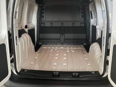 Volkswagen Caddy 2.0 TDI 102CV Furgone Business Bianco usata Alba