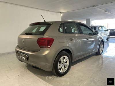 Volkswagen Polo 1.0 MPI 5p. Trendline NEOPATENTATI Grigio usata San Giuseppe Vesuviano