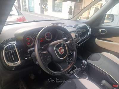 Fiat 500L 1.6 Multijet  Trekking NEOPATENTATI Bianco usata Galliate