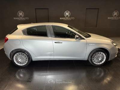 Alfa Romeo Giulietta 2.0 JTDm-2 150 CV Exclusive Argento usata Bastia Umbra