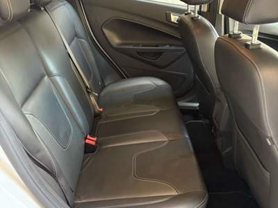 Ford Fiesta ford fiesta  Bianco usata Fabriano