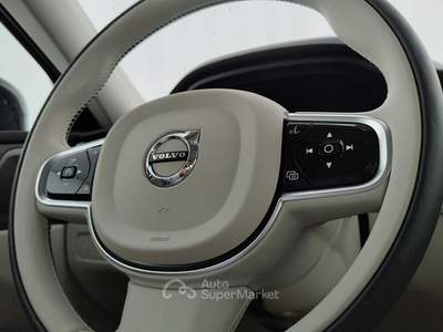 Volvo XC60  2.0 t6 phev ultra dark awd auto Blu/Azzurro usata Rivoli