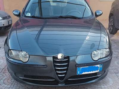 Alfa Romeo 147 Alfa Romeo 147 1900JTD discrete condizioni Avola Verde usata Avola