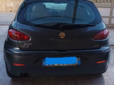 Alfa Romeo 147 Alfa Romeo 147 1900JTD discrete condizioni Avola Verde usata Avola