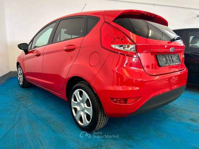 Ford Fiesta - 1,2cc 60cv - 5 PORTE - UNIPROPRIETARIO - NEOPATENTATO Rosso usata Oderzo
