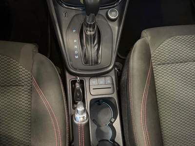 Ford Puma Hybrid 125 CV S&S ST-Line Bianco usata San Giuseppe Vesuviano