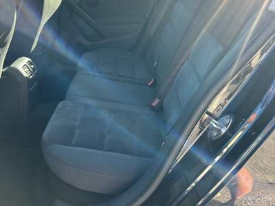 Volkswagen Golf Golf 5p 1.6 tdi Highline Nero usata BRESCIA