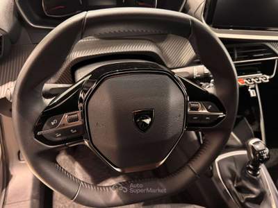 Peugeot 2008 2008 1.2 puretech Active Argento usata Rossano Veneto