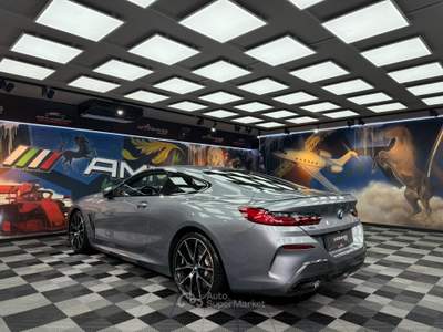 BMW Serie 8 840d 840 840d 48V xDrive Coupé (266) Grigio usata Calenzano