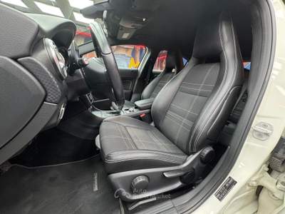 Mercedes-Benz Classe A A 180 d Automatic Business (529) Bianco usata Calenzano
