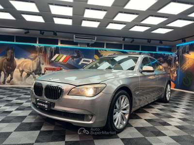 BMW Serie 7 750i 750i Eccelsa auto (784) Argento usata Calenzano BMW Serie 7 750i 750i Eccelsa auto (784) Argento usata Calenzano