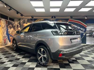 Peugeot 3008 1.5 bluehdi Allure Pack s (115) Grigio usata Calenzano