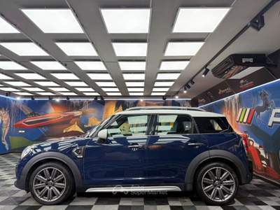 MINI Cooper SD Countryman 2.0 Hype Automatica (152) Blu/Azzurro usata Calenzano
