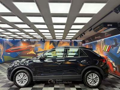 Volkswagen T-Roc SCR 150 CV DSG R-Line (359) Nero usata Calenzano