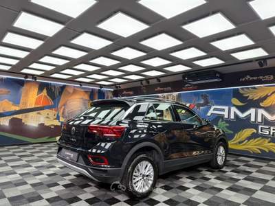 Volkswagen T-Roc SCR 150 CV DSG R-Line (359) Nero usata Calenzano