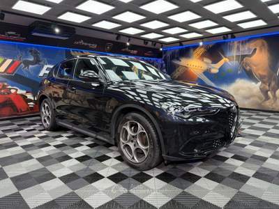Alfa Romeo Stelvio AT8 RWD Tributo Italiano (426) Nero usata Calenzano
