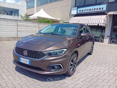 Fiat Tipo Tipo 5 porte II 2016 5p 1.3 mjt Lounge s Marrone usata Carignano