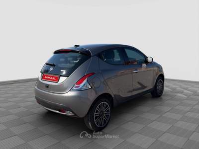 Lancia Ypsilon Ypsilon 1.0 FireFly 5 porte S&S Hybrid Gold Grigio usata Milano