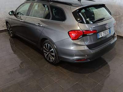 Fiat Tipo Tipo 1.3 Mjt S&S SW Lounge Grigio usata Cornaredo