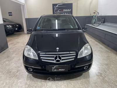 Mercedes-Benz Classe A A 160 BlueEFFICIENCY Special Edition Nero usata Giugliano in Campania