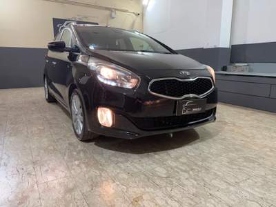 Kia Carens 115 CV Class Nero usata Giugliano in Campania