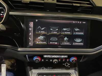 Audi Q3 Sportback SPB 45 TFSI e S tronic Business Plus Blu/Azzurro usata Gozzano