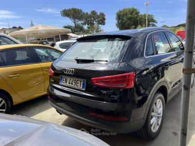 Audi Q3 2.0 tdi 140cv Nero usata Roma