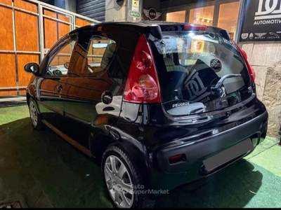 Peugeot 107 /NEOPATENTATI/ RATE / FINANZIAMENTI Nero usata Benevento