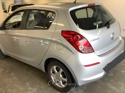 Hyundai i20 5p. RATE / FINANZIAMENTI Grigio usata Benevento
