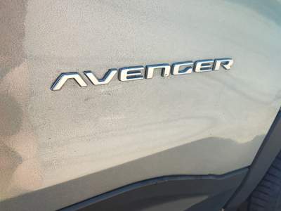 Jeep Avenger 100 CV Summit Grigio usata Torino
