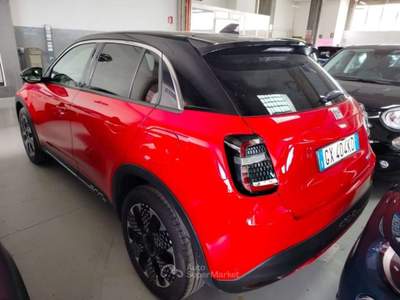 Fiat 600 Hybrid 100 CV DCT MHEV La Prima Rosso usata Cesena
