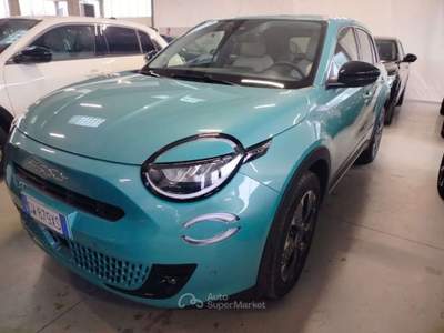 Fiat 600 Hybrid 100 CV DCT MHEV La Prima Blu/Azzurro usata Cesena