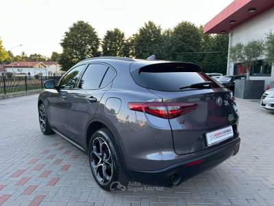 Alfa Romeo Stelvio 2.2 t Super Q4 210cv auto my19 UNIPRO BOOKSERVICE Grigio usata San Felice sul Panaro