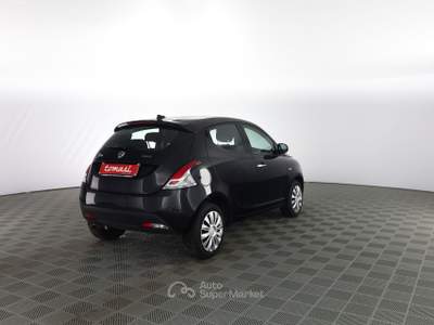 Lancia Ypsilon Ypsilon 1.0 FireFly 5 porte S&S Hybrid Gold Nero usata Verona