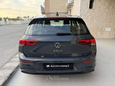 Volkswagen Golf 2.0 TDI 150 CV DSG SCR Life LUCI AMBIENTE Grigio usata Carovigno