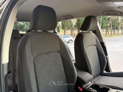Volkswagen Golf 2.0 TDI 150 CV DSG SCR Life LUCI AMBIENTE Grigio usata Carovigno