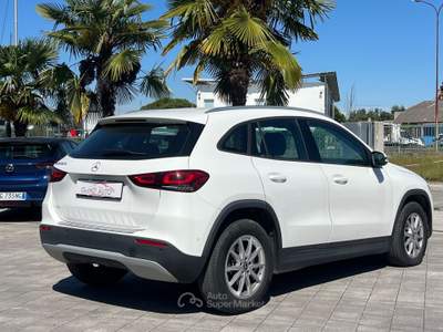 Mercedes-Benz GLA Business FINANZIABILE Bianco usata Manzano