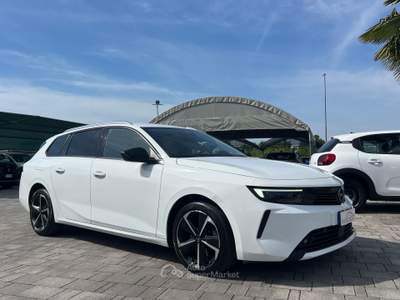 Opel Astra 1.5 T Diesel 130 CV Sports Tourer Elegance Bianco usata Manzano