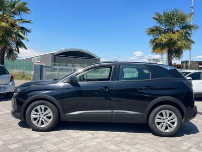 Peugeot 3008 BlueHDi 130cv Active Business Nero usata Manzano