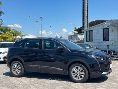 Peugeot 3008 BlueHDi 130cv Active Business Nero usata Manzano